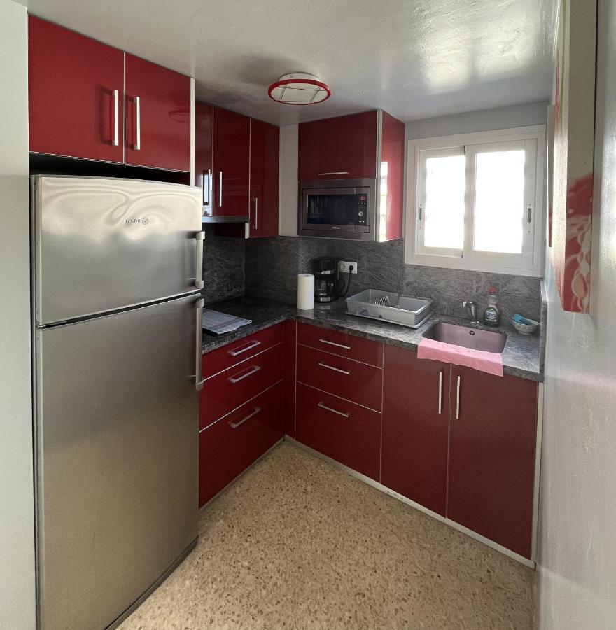 Apartamento Frente Al Mar En Calpe Con Parking Para 4 Personas Exterior photo