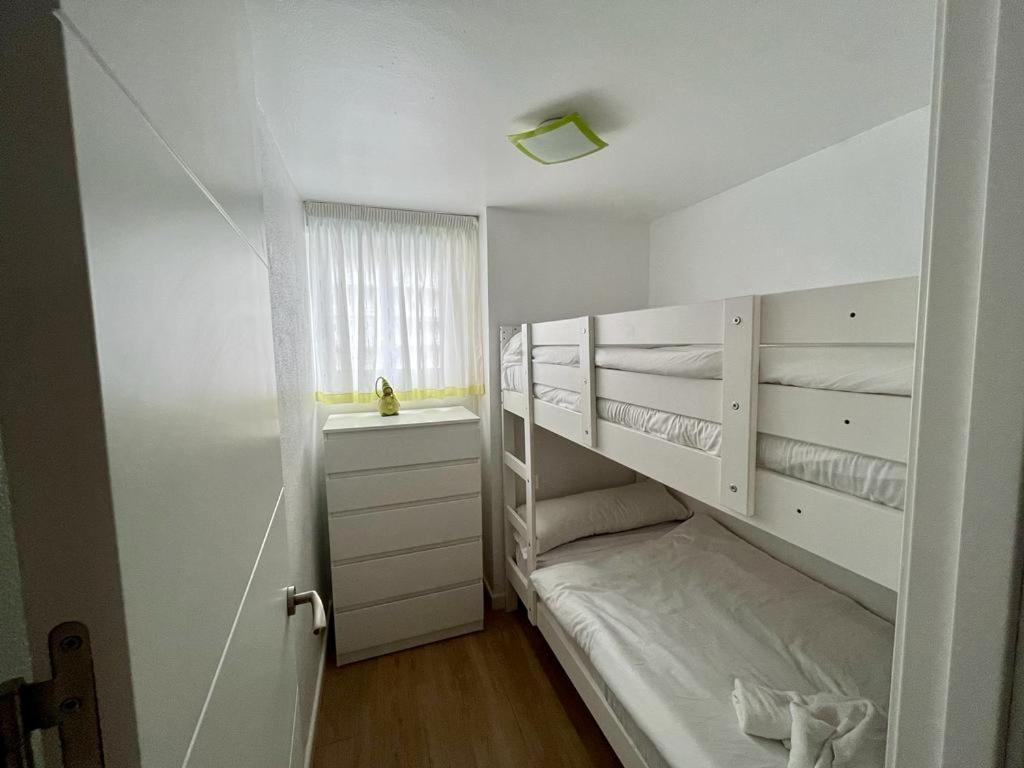 Apartamento Frente Al Mar En Calpe Con Parking Para 4 Personas Exterior photo